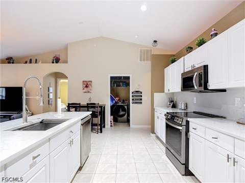 2221 SW 3rd Ave, Cape Coral FL - photo 16 of 50