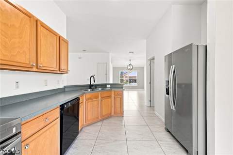8340 Gassner Way, Lehigh Acres FL - photo 13 of 35