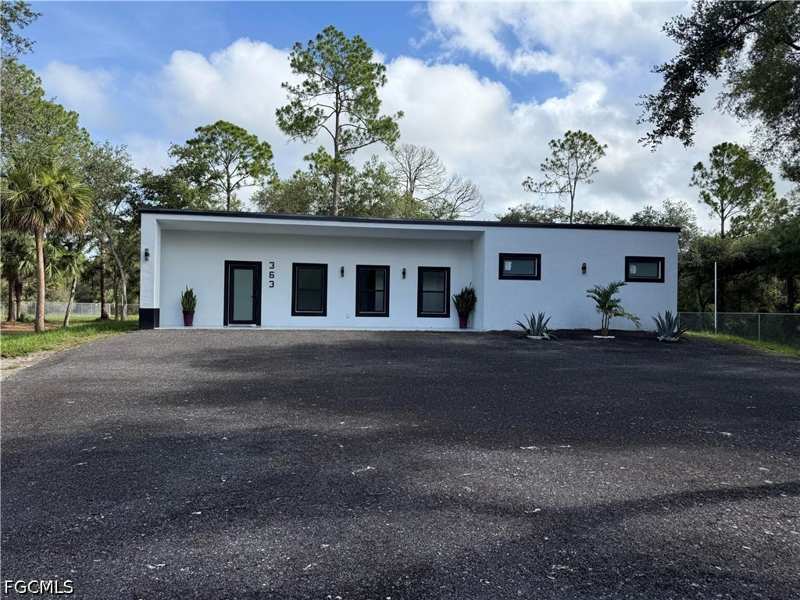 2 bedroom SingleFamilyResidence at 363 Montura Ave, Montura Ranch Estates, Clewiston — photo 1