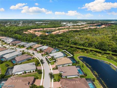 6907 Cocoplum St, Naples FL - photo 10 of 43
