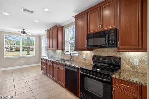 12030 Lucca St 102, Fort Myers FL - photo 15 of 40