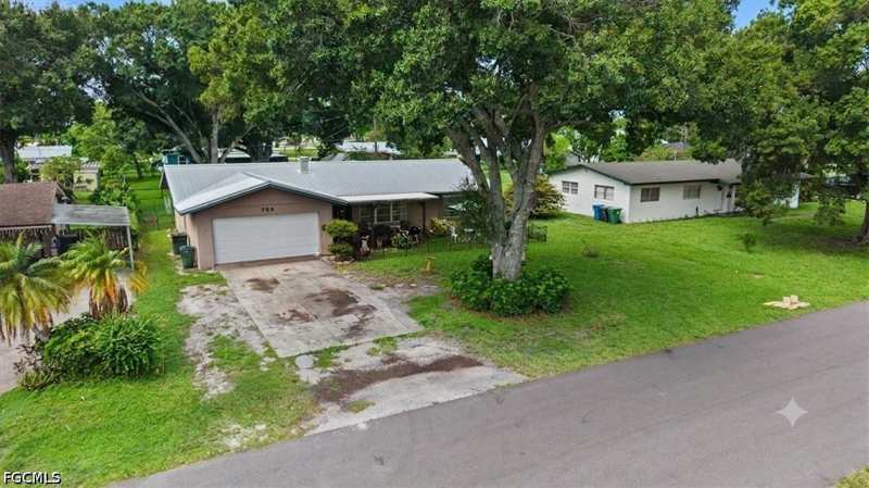 3 bedroom SingleFamilyResidence at 722 E Concordia Ave, Clewiston, Clewiston — photo 1