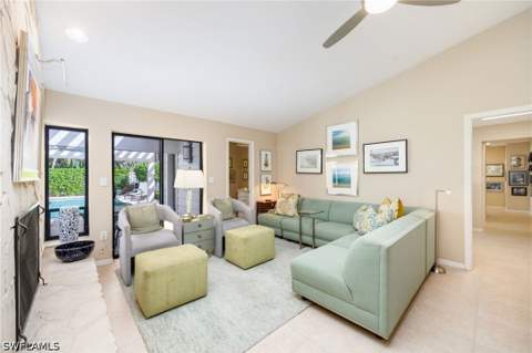 360 Edgemere Way N 25, Naples FL - photo 24 of 50