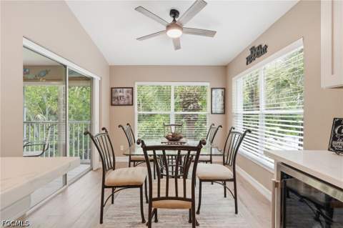710 Tarpon Cove Dr 203, Naples FL - photo 11 of 37