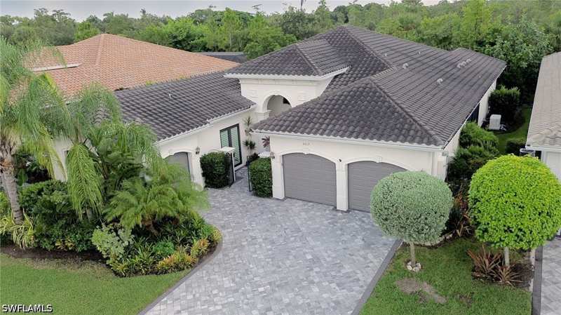 3 bedroom SingleFamilyResidence at 4617 Azalea Dr, Stonecreek, Naples — photo 1