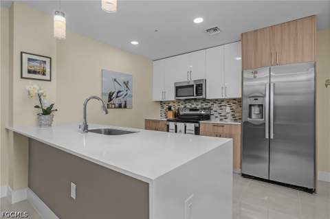 26610 Rosewood Pointe Dr C-302, Bonita Springs FL - photo 7 of 43