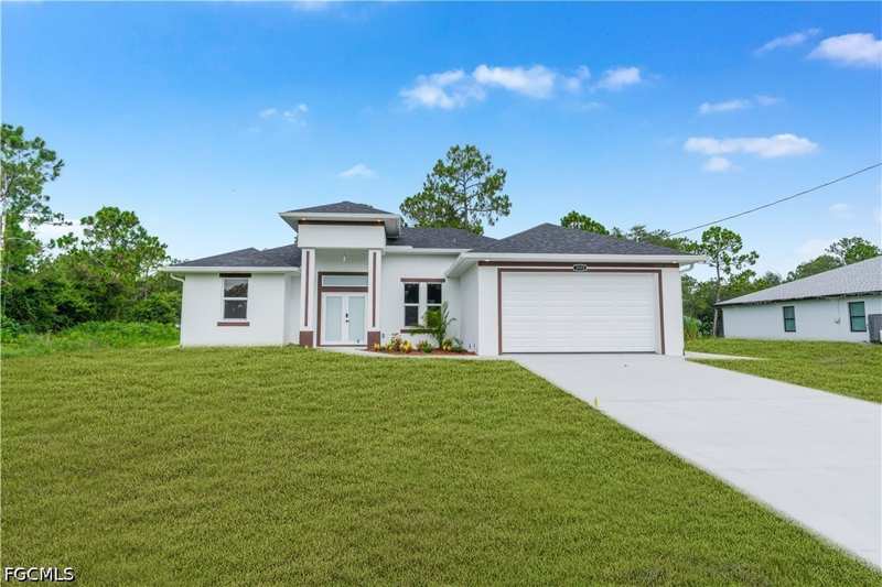 3 bedroom SingleFamilyResidence at 1113 Henry Ave, Lehigh Acres, Lehigh Acres — photo 1