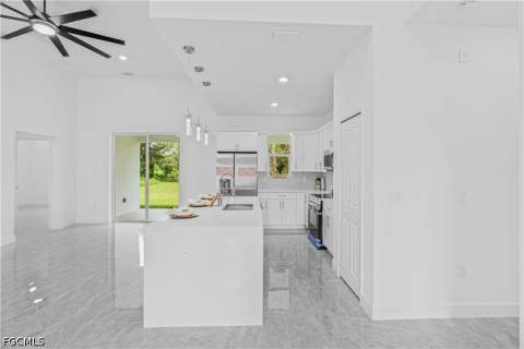 1113 Henry Ave, Lehigh Acres FL - photo 16 of 45