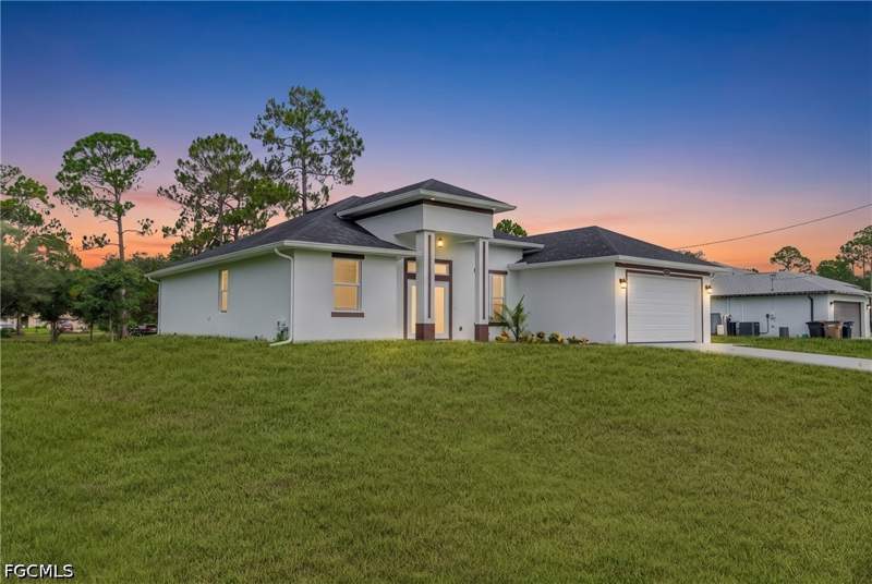 3 bedroom SingleFamilyResidence at 1113 Henry Ave, Lehigh Acres, Lehigh Acres — photo 4