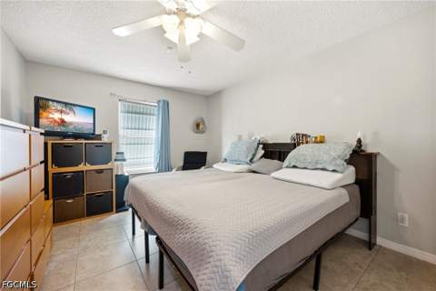 39 Desert Candle Cir, Lehigh Acres FL - photo 9 of 21
