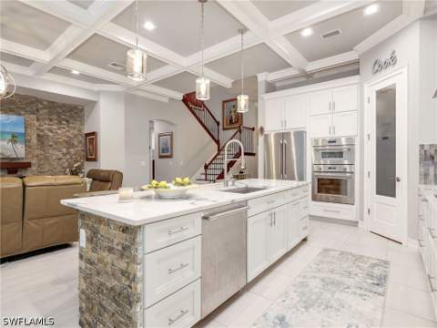 16395 Barclay Ct, Naples FL - photo 16 of 45