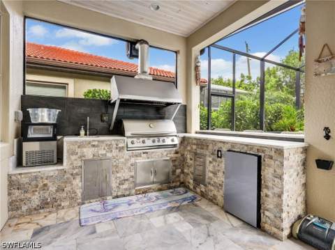 16395 Barclay Ct, Naples FL - photo 21 of 45