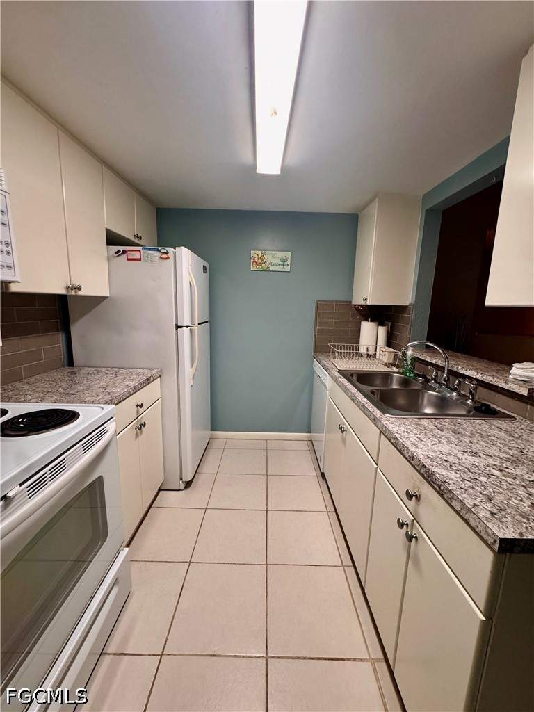 2 bedroom Condominium at 12658 Kenwood Ln B, Sunset Pointe At Fort Myers, Fort Myers — photo 5