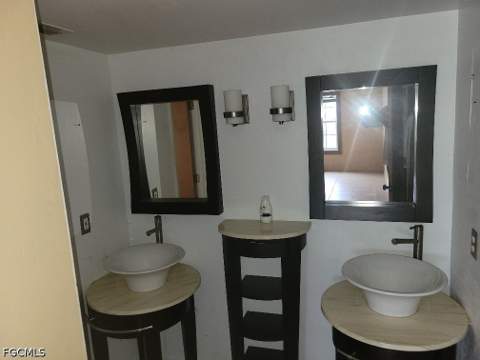 2617 SW 1st Pl, Cape Coral FL - photo 11 of 12