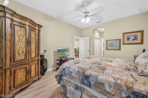 2545 Verdmont Ct, Cape Coral FL - photo 21 of 48