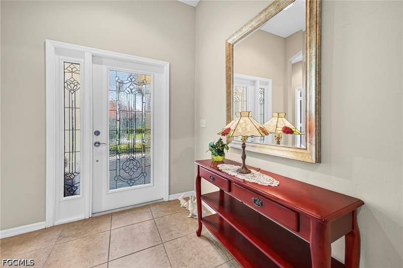 3 bedroom SingleFamilyResidence at 2545 Verdmont Ct, Verdmont, Cape Coral — photo 4
