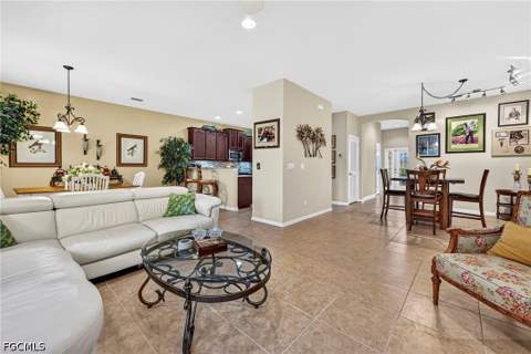 2545 Verdmont Ct, Cape Coral FL - photo 8 of 48