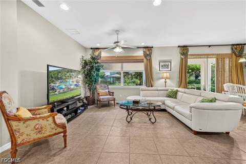 2545 Verdmont Ct, Cape Coral FL - photo 9 of 48