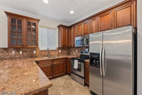 10230 Tin Maple Dr 141, Estero FL - photo 12 of 41