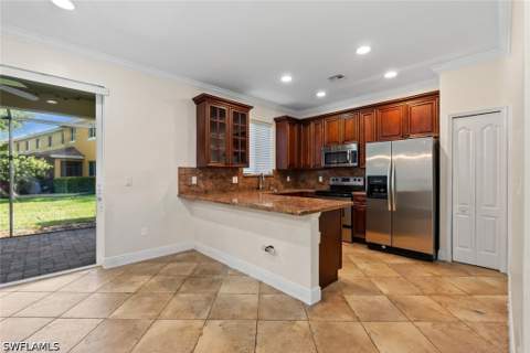 10230 Tin Maple Dr 141, Estero FL - photo 14 of 41
