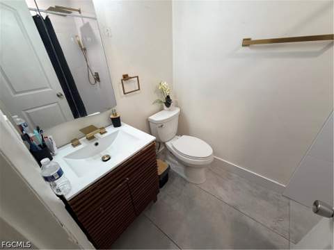 1398 Sunrise Dr, North Fort Myers FL - photo 17 of 42