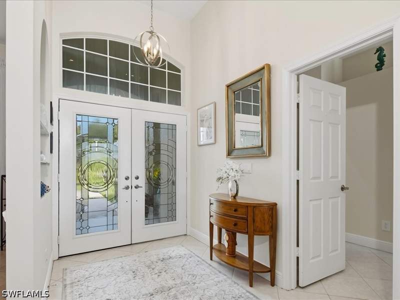 4 bedroom SingleFamilyResidence at 6670 Huntley Ln N, Berkshire Lakes, Naples — photo 4