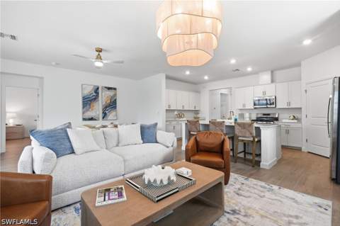 19057 Hinkley Dr, Estero FL - photo 8 of 50