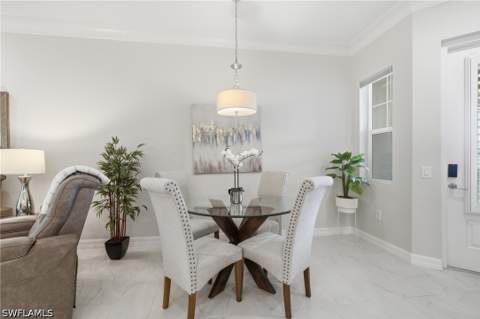 238 Indies Dr E 201, Naples FL - photo 10 of 31