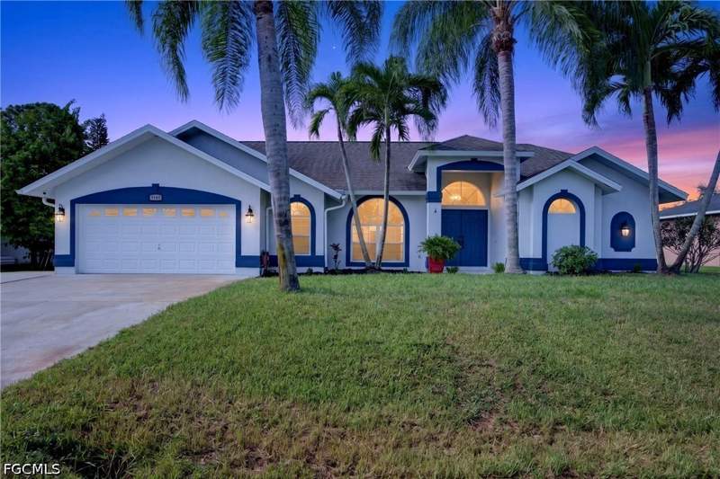 3 bedroom SingleFamilyResidence at 9132 Bryant RD, SAN CARLOS PARK, Fort Myers — photo 2