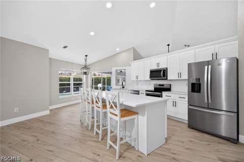 9132 Bryant Rd, Fort Myers FL - photo 9 of 43