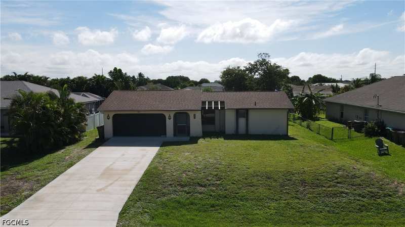 2 bedroom SingleFamilyResidence at 1807 SW 2nd Ave, Cape Coral, Cape Coral — photo 1