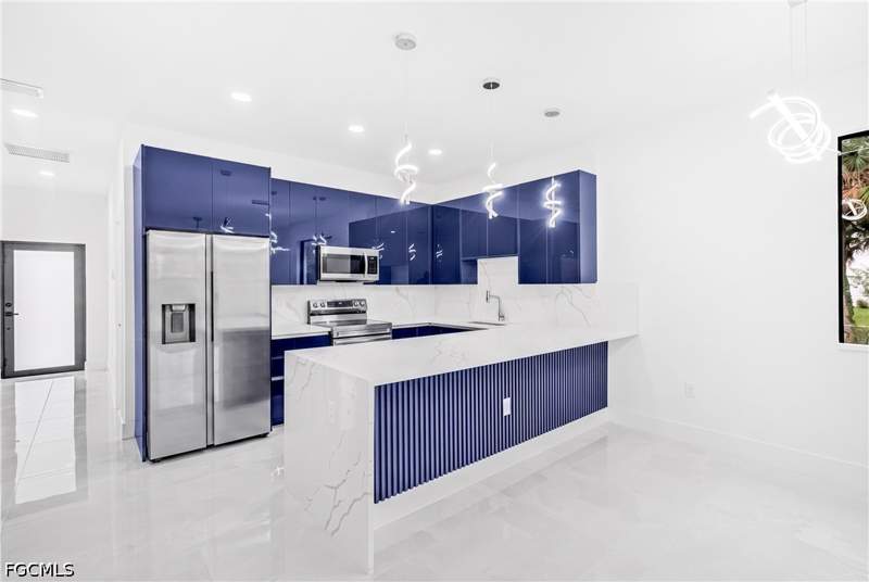3 bedroom SingleFamilyResidence at 2602 Leeland Heights Blvd E, Lehigh Acres, Lehigh Acres — photo 5