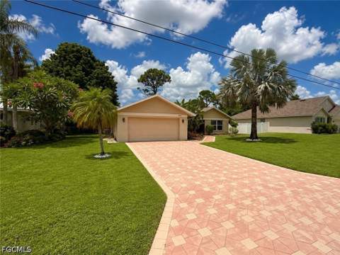 922 SE 1st Pl, Cape Coral FL - photo 20 of 21