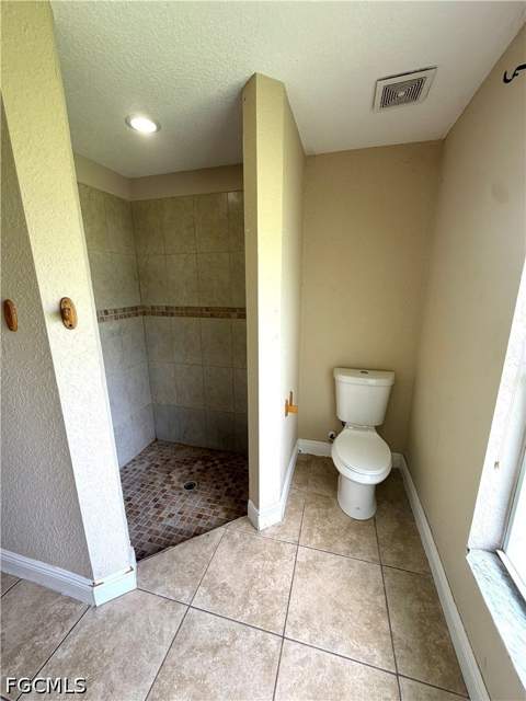 2804 11th St SW, Lehigh Acres FL - photo 6 of 13