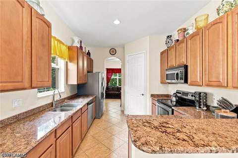 6116 Highwood Park Ln, Naples FL - photo 12 of 50