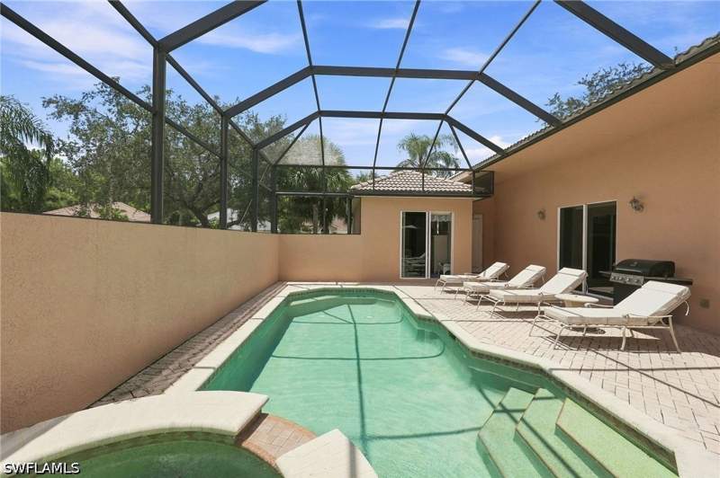 4 bedroom SingleFamilyResidence at 6116 Highwood Park Ln, Carlton Lakes, Naples — photo 3