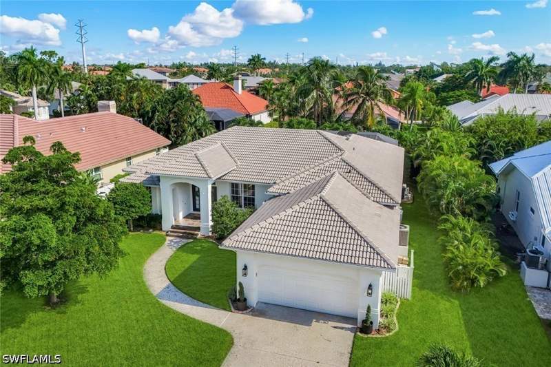3 bedroom SingleFamilyResidence at 8748 S Lake Cir, Stonebridge South, Fort Myers — photo 4