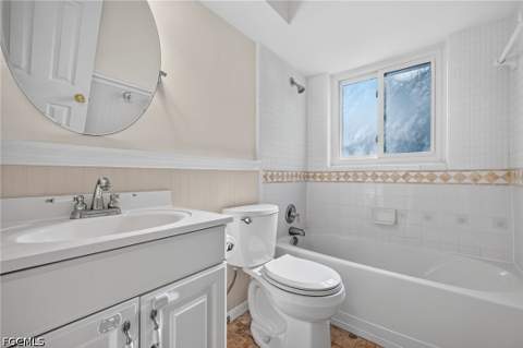 425 Muskegon Ave, Fort Myers FL - photo 16 of 22