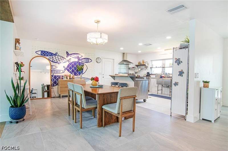 3 bedroom SingleFamilyResidence at 1300 Thompson St, Bellaire Estates, North Fort Myers — photo 3