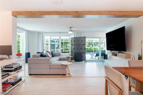 1300 Thompson St, North Fort Myers FL - photo 8 of 49