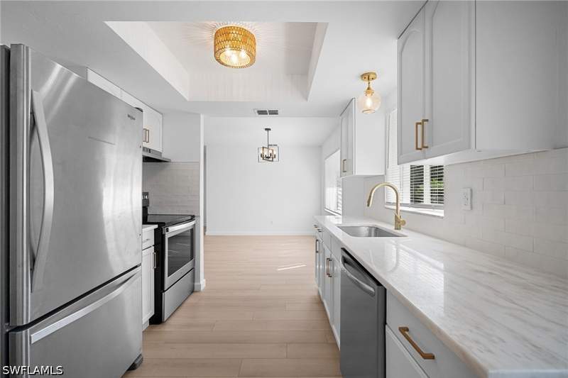 3 bedroom SingleFamilyResidence at 13021 5th St, Fort Myers Shores, Fort Myers — photo 3