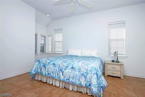 580 Sea Oats Dr, Sanibel FL - photo 18 of 48