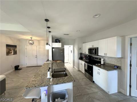 3308 37th St SW, Lehigh Acres FL - photo 7 of 34