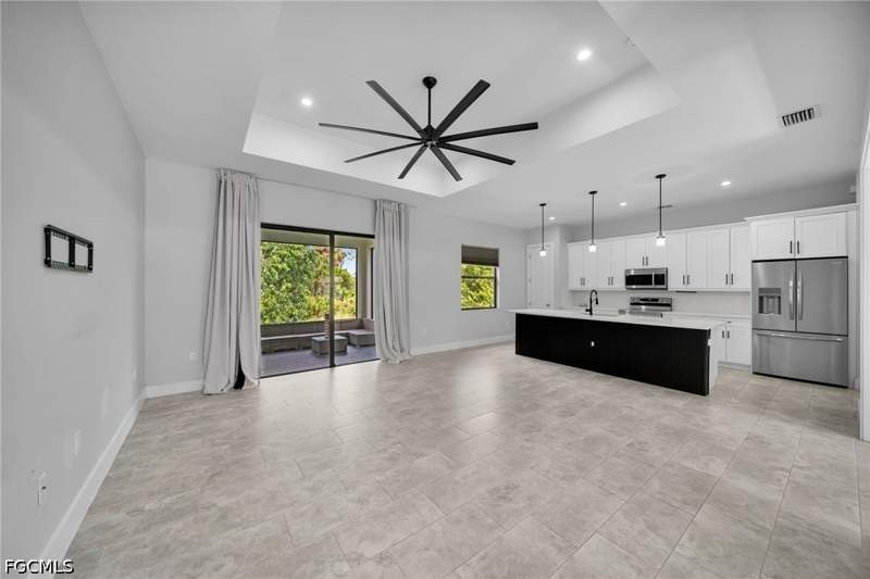3 bedroom SingleFamilyResidence at 2902 Villa Ave S, Lehigh Acres, Lehigh Acres — photo 5