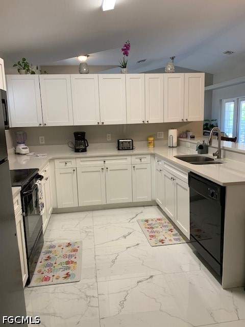 3 bedroom SingleFamilyResidence at 420 NE 15th Ter, Cape Coral, Cape Coral — photo 3