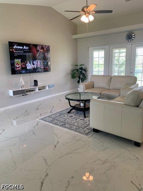420 NE 15th Ter, Cape Coral FL - photo 8 of 35