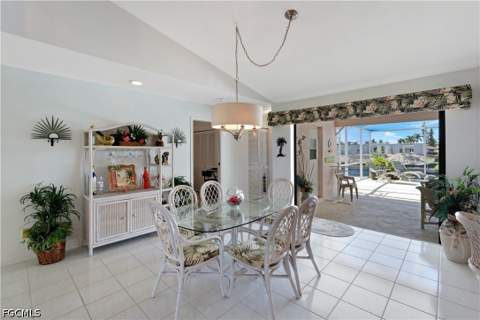 212 Kamal Pkwy, Cape Coral FL - photo 12 of 44