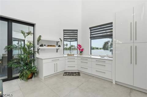 3709 SW 15th Pl, Cape Coral FL - photo 14 of 48
