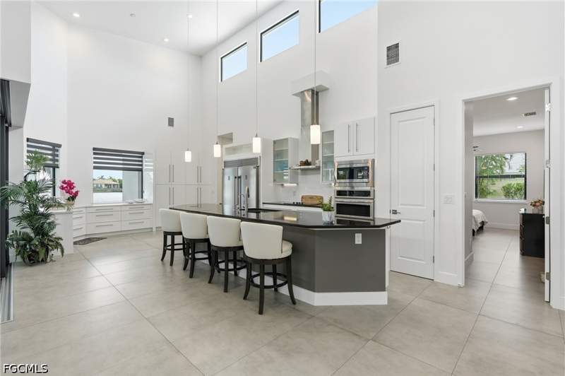 4 bedroom SingleFamilyResidence at 3709 SW 15th Pl, Cape Coral, Cape Coral — photo 3