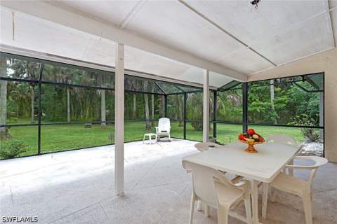6040 Lancewood Way, Naples FL - photo 14 of 15